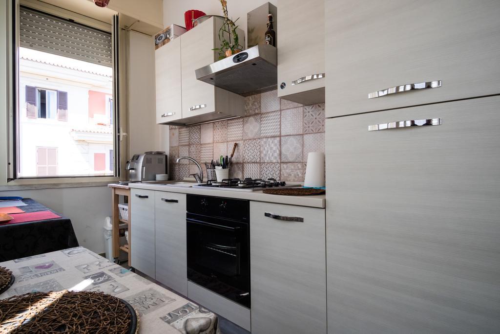 B&B Roma Citta Aperta Bagian luar foto