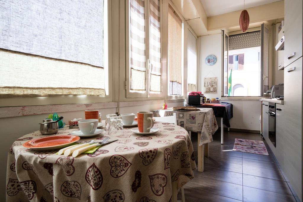 B&B Roma Citta Aperta Bagian luar foto