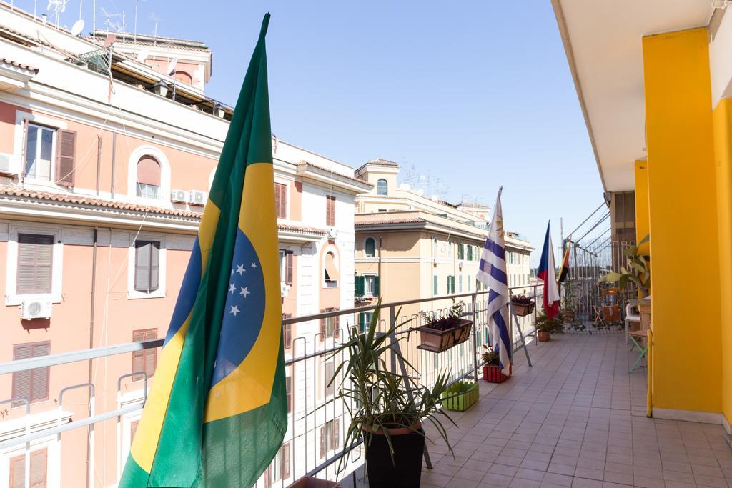B&B Roma Citta Aperta Bagian luar foto