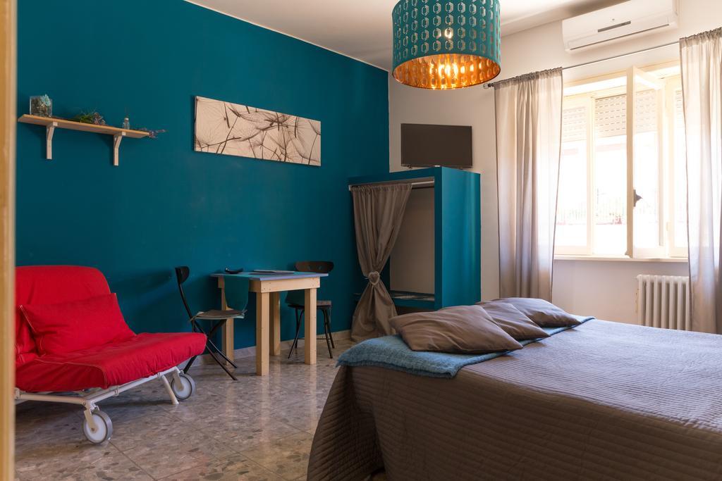 B&B Roma Citta Aperta Bagian luar foto